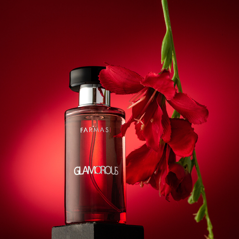 Парфумована вода Glamorous Farmasi + подарунок!