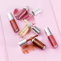 Сяючий блиск - топер для губ 0