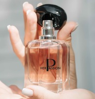 Парфумована вода Her Passion + подарунок 2
