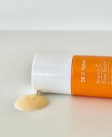 Сироватка для сяяння з вітаміном С + подарунок 1