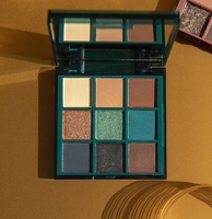 Палетка тіней Lost Lagoon Oasis Collection + пензлик у подарунок 0